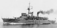 Japanese submarine tender Jingei 1923 (1).jpg