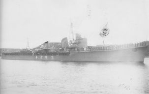 Kazagumo-1942-1.jpg
