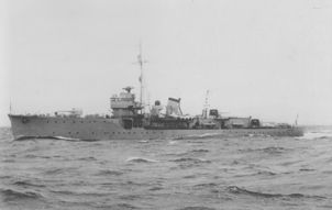 1024px-Japanese escort ship Hachijo 1941.jpg