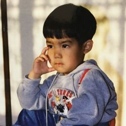 F5bDUKHj 400x400.jpg